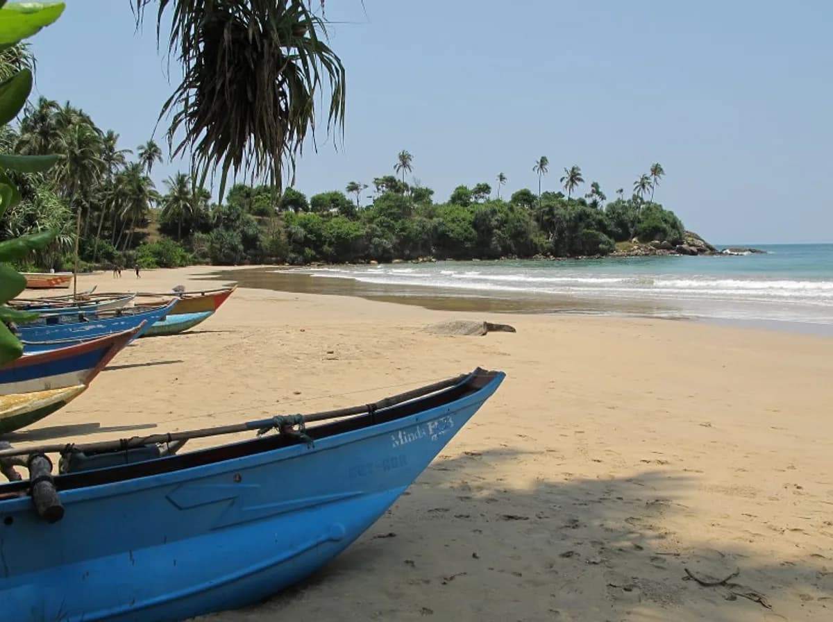 Hiriketiya Bay